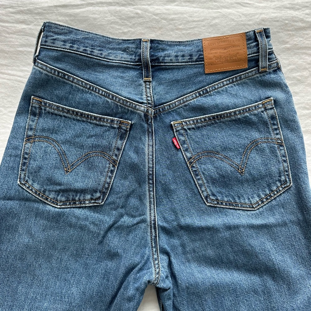 Levi’s High Loose High Waisted Wide Leg Jeans
